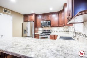 Cabinetry_Refacing_Gallery_Talvy_4-e1457477053706